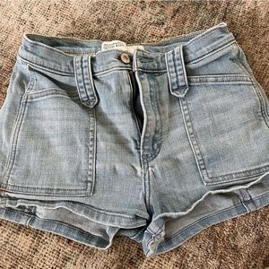 Abercrombie shorts (26/2)